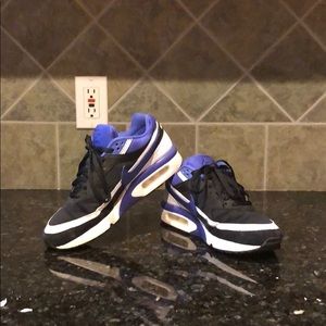 Women’s Nike AirMax